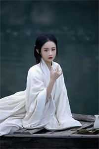 雨歇微凉，多年情深梦一场夏元齐睿儿小说结局