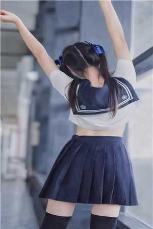 重生不舔校草后，反被他求婚啦全球完整文集
