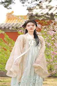 重生后打脸伤害妈妈的白莲花闺蜜完结版