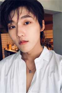 重生不舔校草后,反被他求婚啦12章畅读全文版