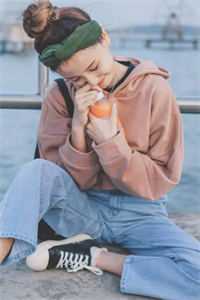 自是人生长恨水长东热门