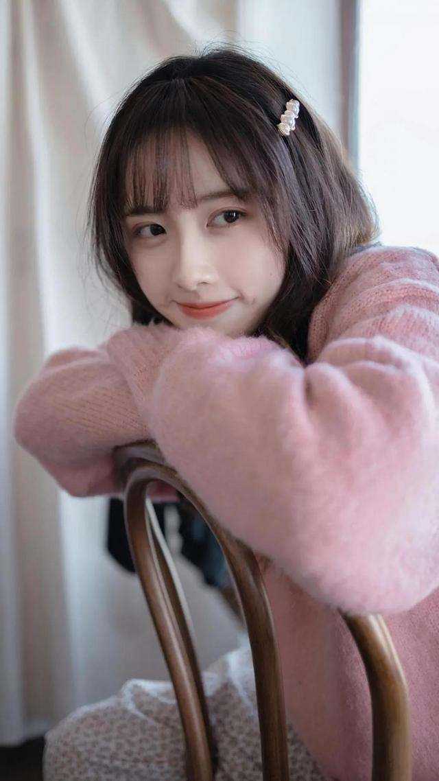 强扭校草苦涩难咽，重生后她放弃了精选小说推荐