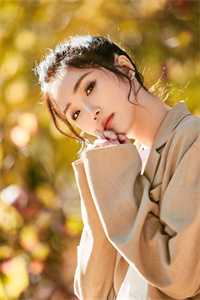 畅销书目苏迦妮迟域小说叫什么