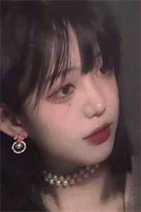 全本小说强扭校草苦涩难咽，重生后她放弃了