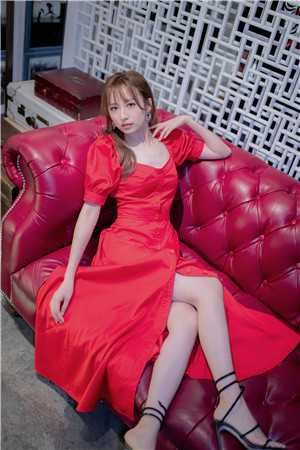 重生不舔校草后，反被他求婚啦小说迟域苏迦妮