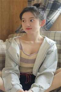 未婚妻和资助男大领证后，我闪婚了爽文