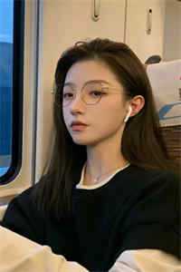 去时惹尘埃，归来月犹在抖音