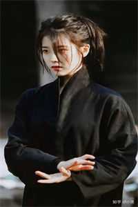 重生后手撕抢我红腹锦鸡的娱乐圈小白花的小说