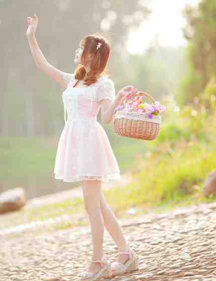 生日送了妈妈一辆跑车，炸出一堆寄生虫免费