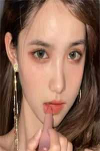 十年相恋，相看两厌在线