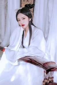 灯塔之上，满目星河已完结