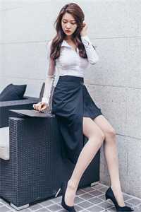 爱恨迟暮别恨秋火爆小说