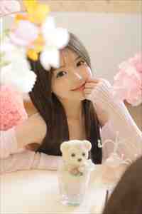 帮公司赚了十个亿后，我被女总裁调去扫厕所在线