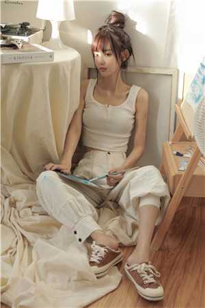 爱恨两茫，半生荒凉免费