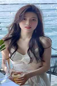 穿成青楼老鸨，把禁欲太子糟蹋了全新