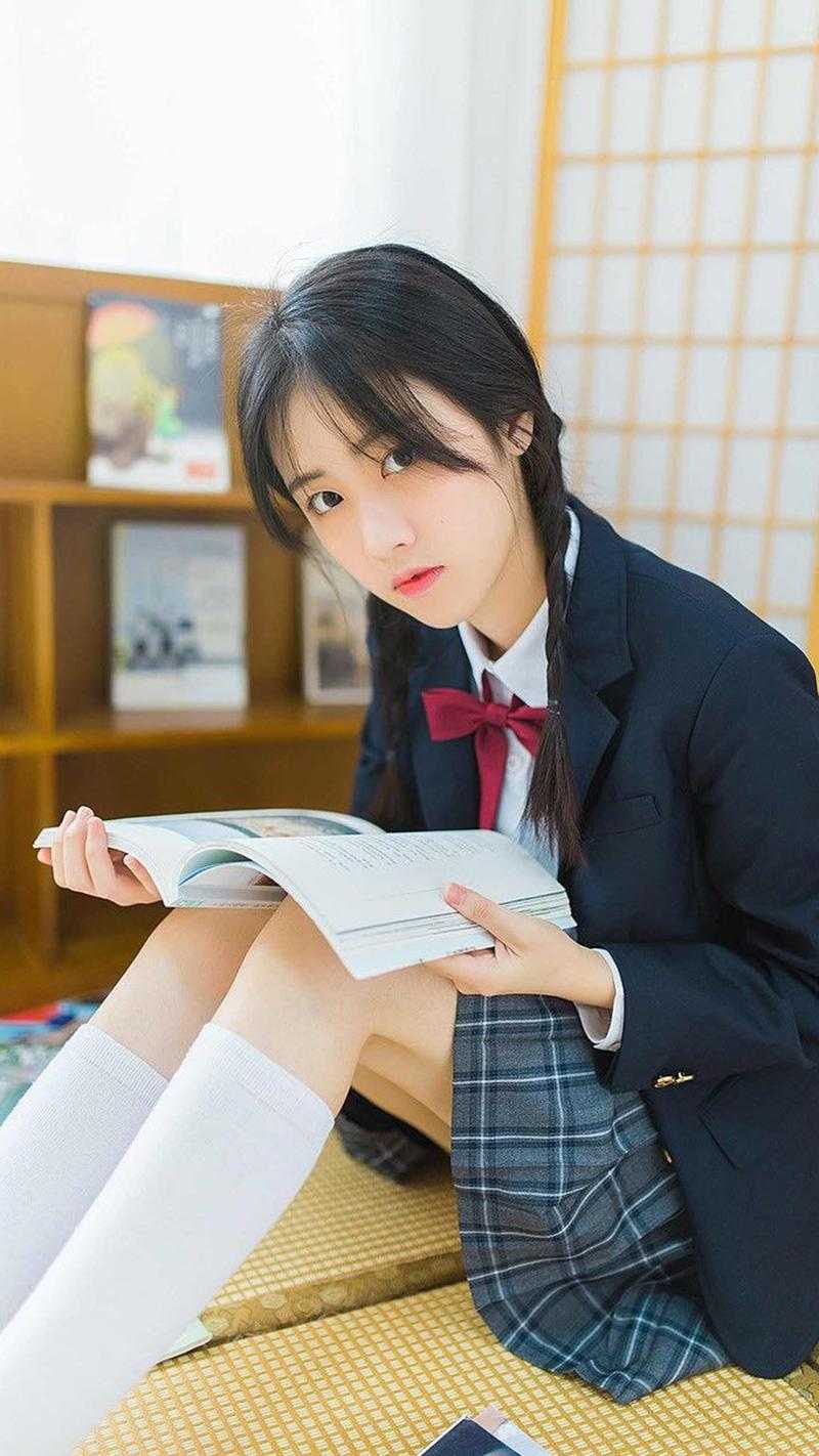 未婚夫和女兄弟在酒吧领证，我摇骰子让他们倾家荡产精品推荐