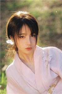 庶女娇妩：系统非要我变美当皇后在线