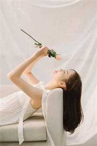 打脸偷我孩子的恶毒继妹完结